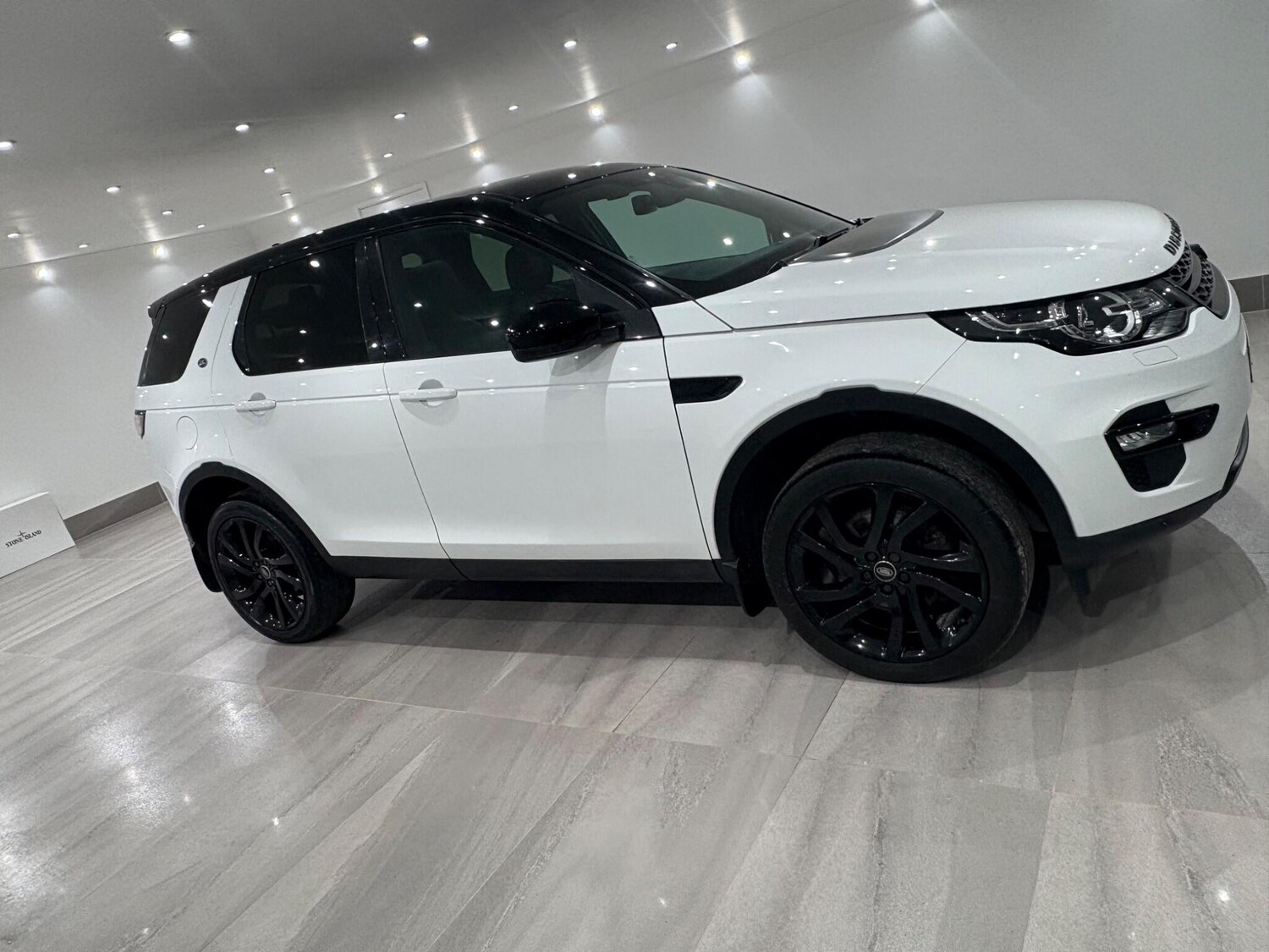 Used Land Rover Discovery Sport 2016 for sale - 76824928: Photo 48