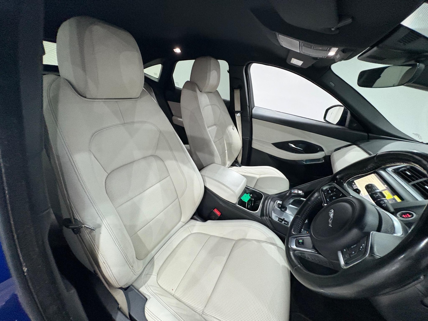 Used Jaguar E-Pace 2018 for sale - 76866029: Photo 10