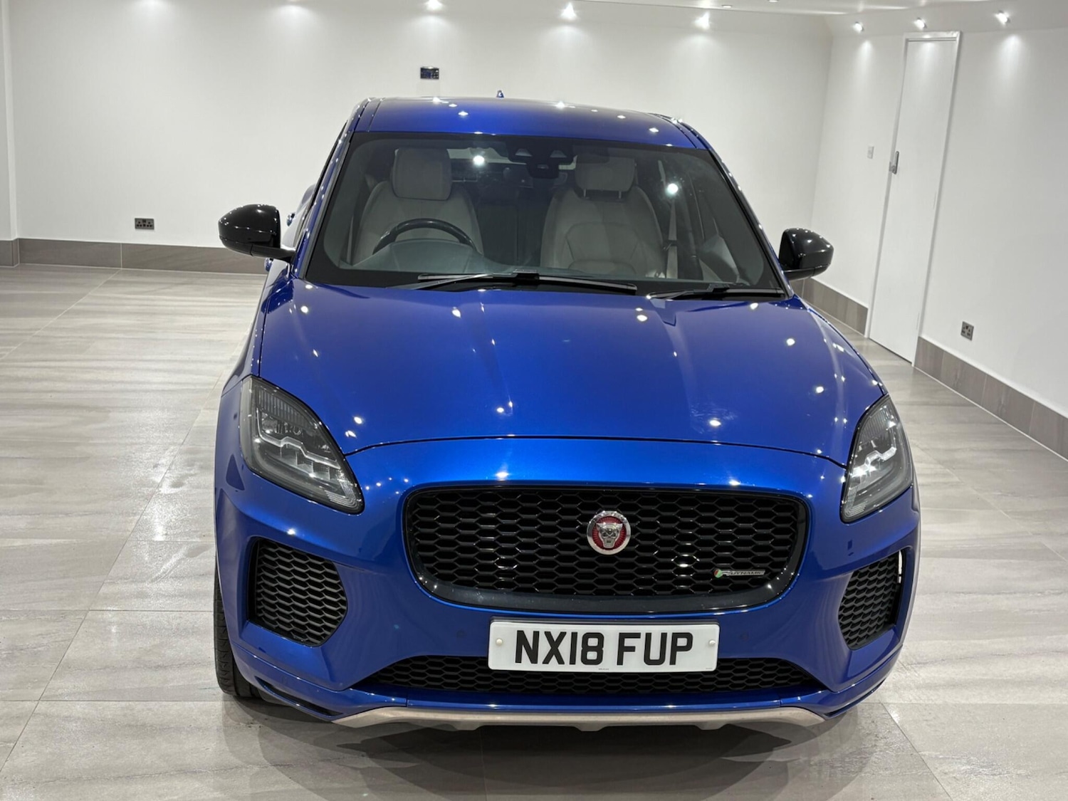 Used Jaguar E-Pace 2018 for sale - 76866029: Photo 11