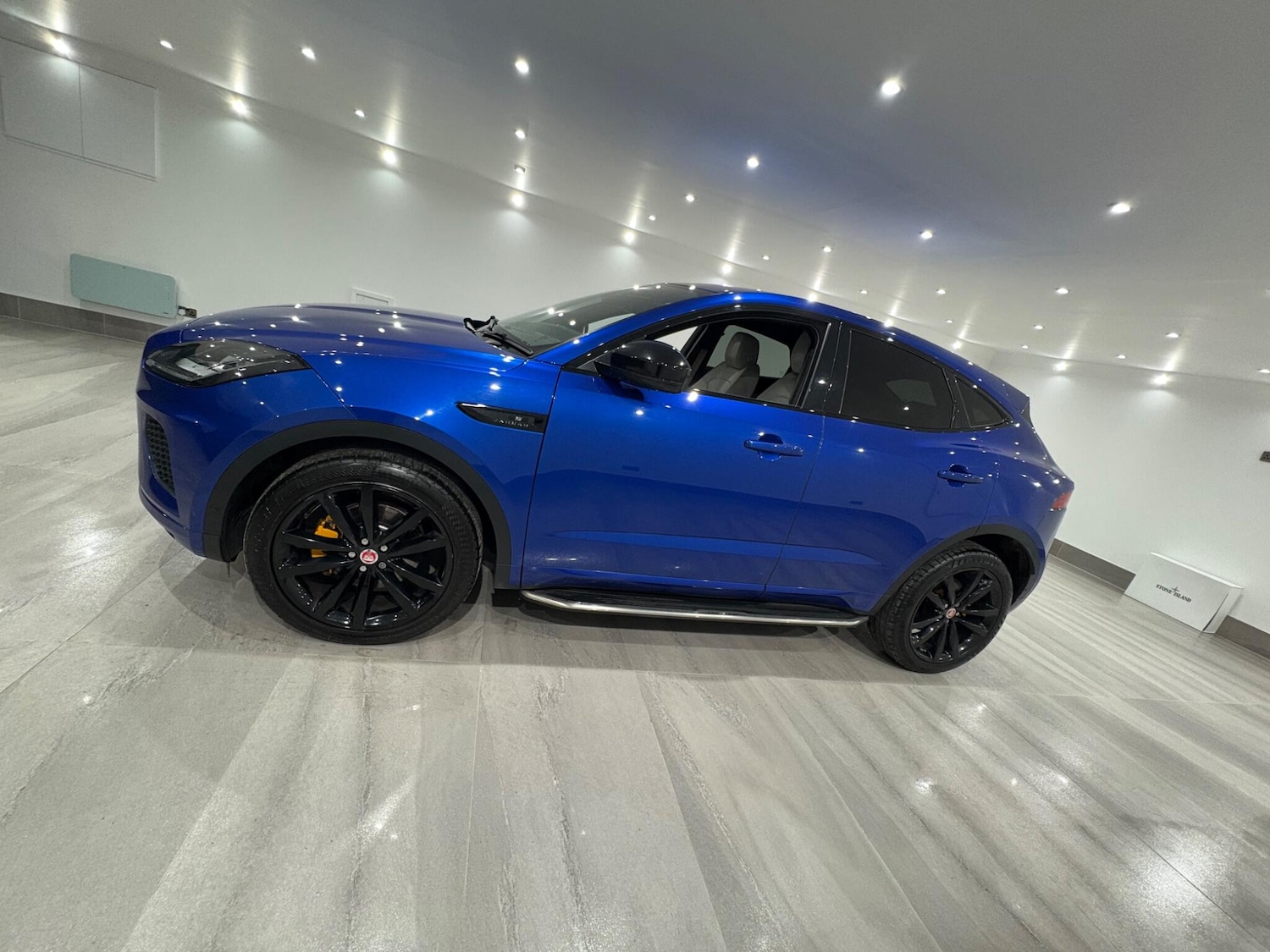 Used Jaguar E-Pace 2018 for sale - 76866029: Photo 39