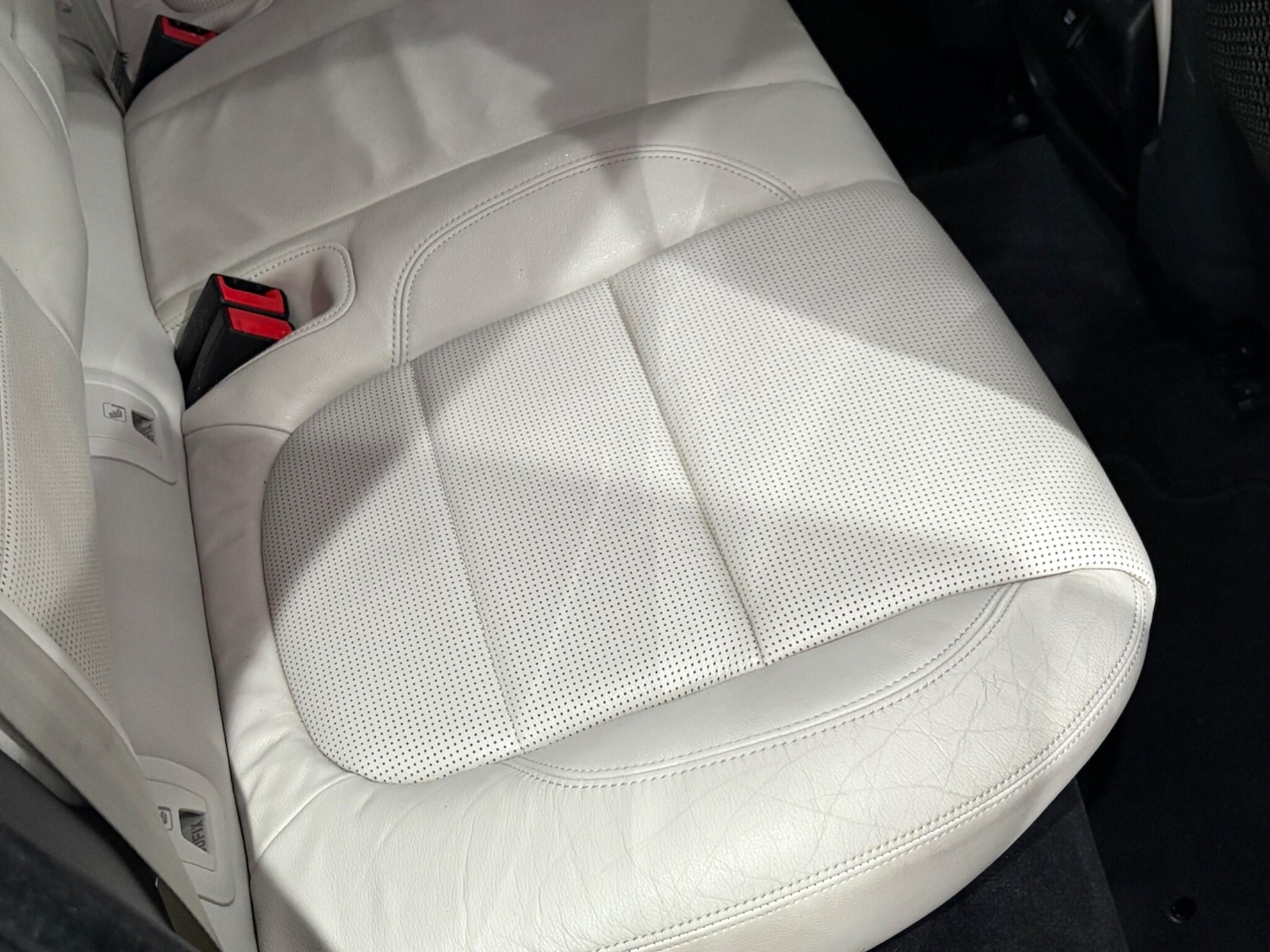 Used Jaguar E-Pace 2018 for sale - 76866029: Photo 72