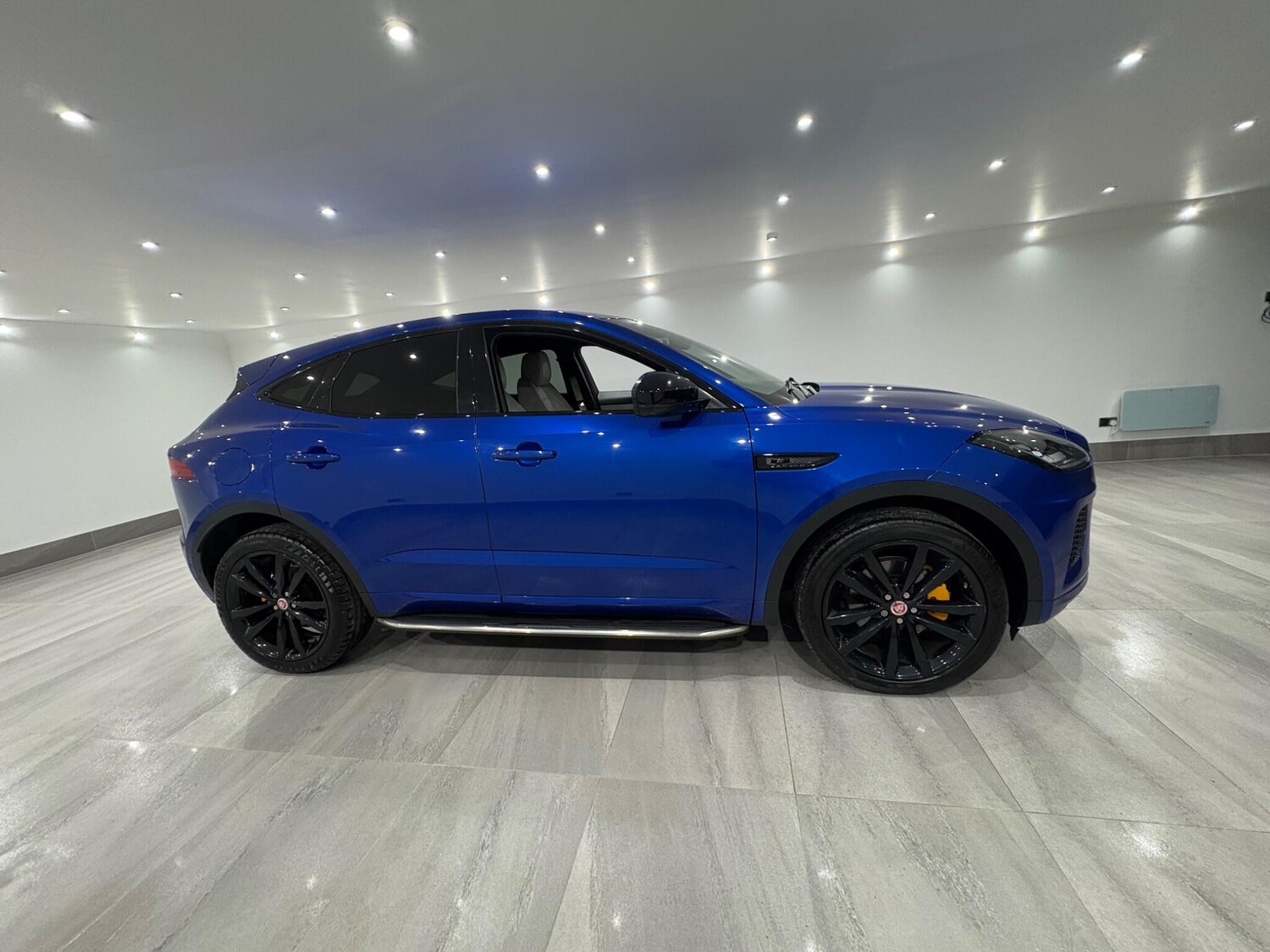 Used Jaguar E-Pace 2018 for sale - 76866029: Photo 75