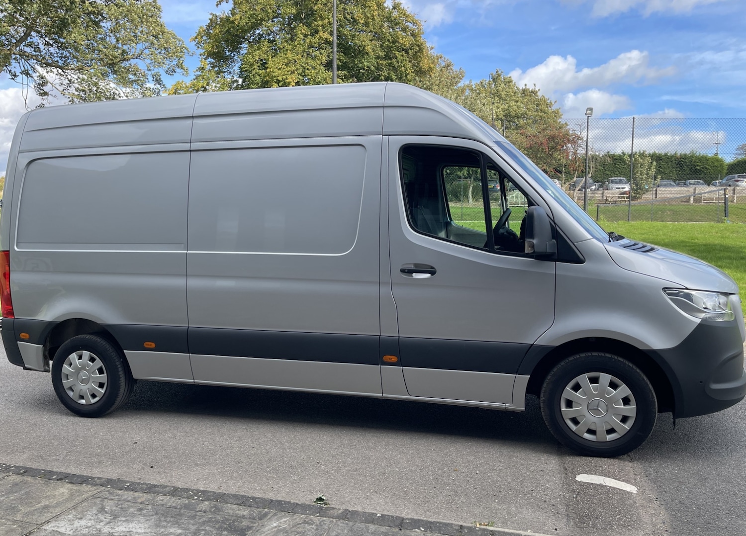 Used Mercedes-Benz Sprinter 2023 for sale - 77115932: Photo 8