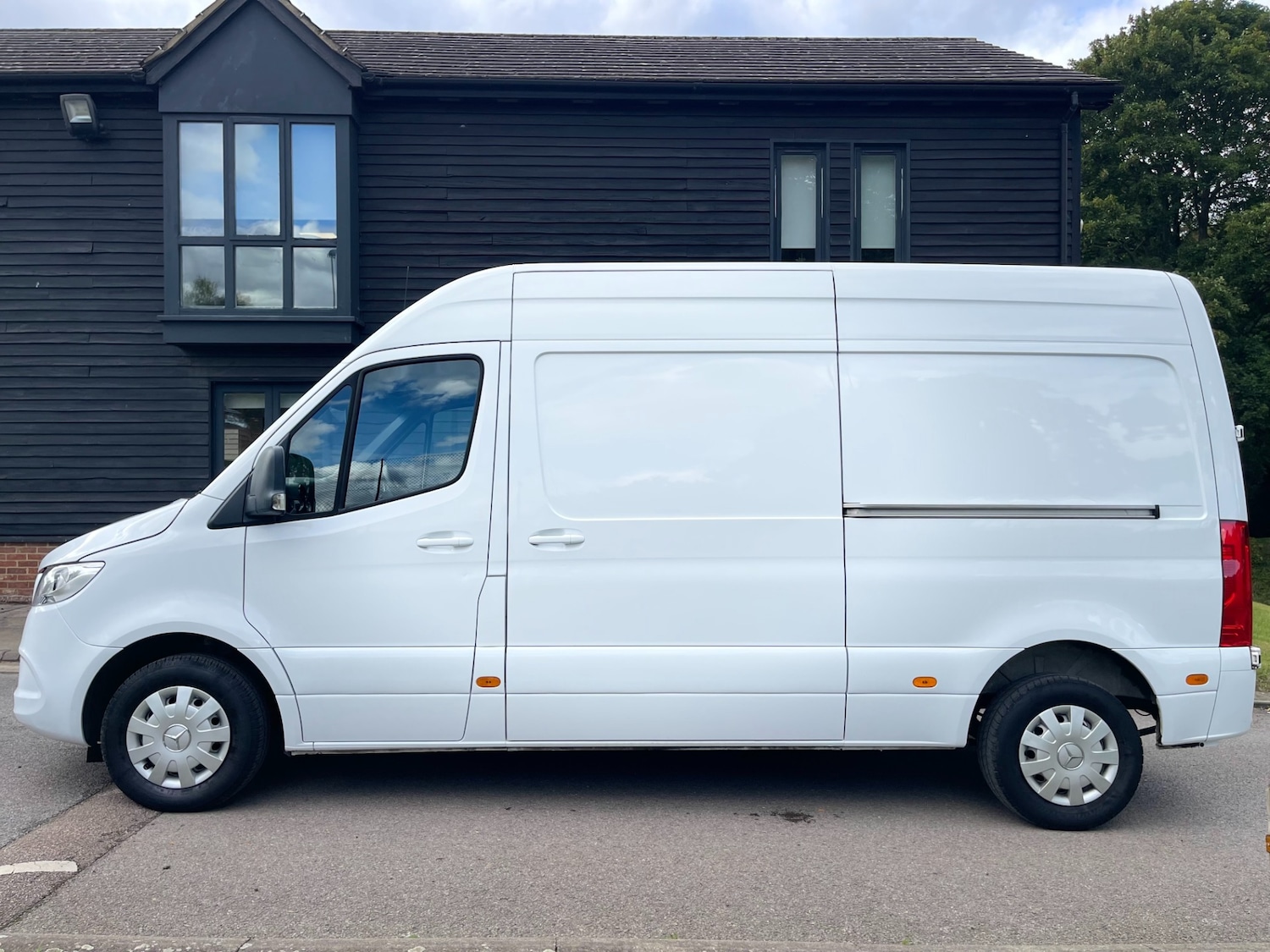 Used Mercedes-Benz Sprinter 2023 for sale - 77114440: Photo 4