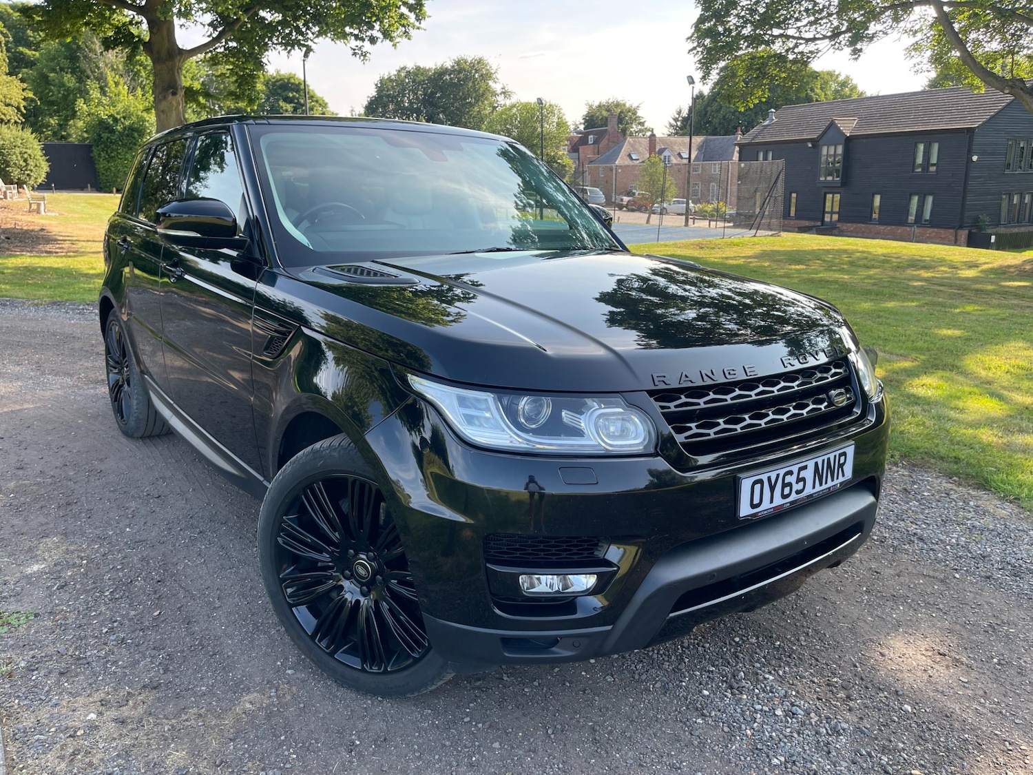 Used Land Rover Range Rover Sport 2015 for sale - 77125820: Photo 15