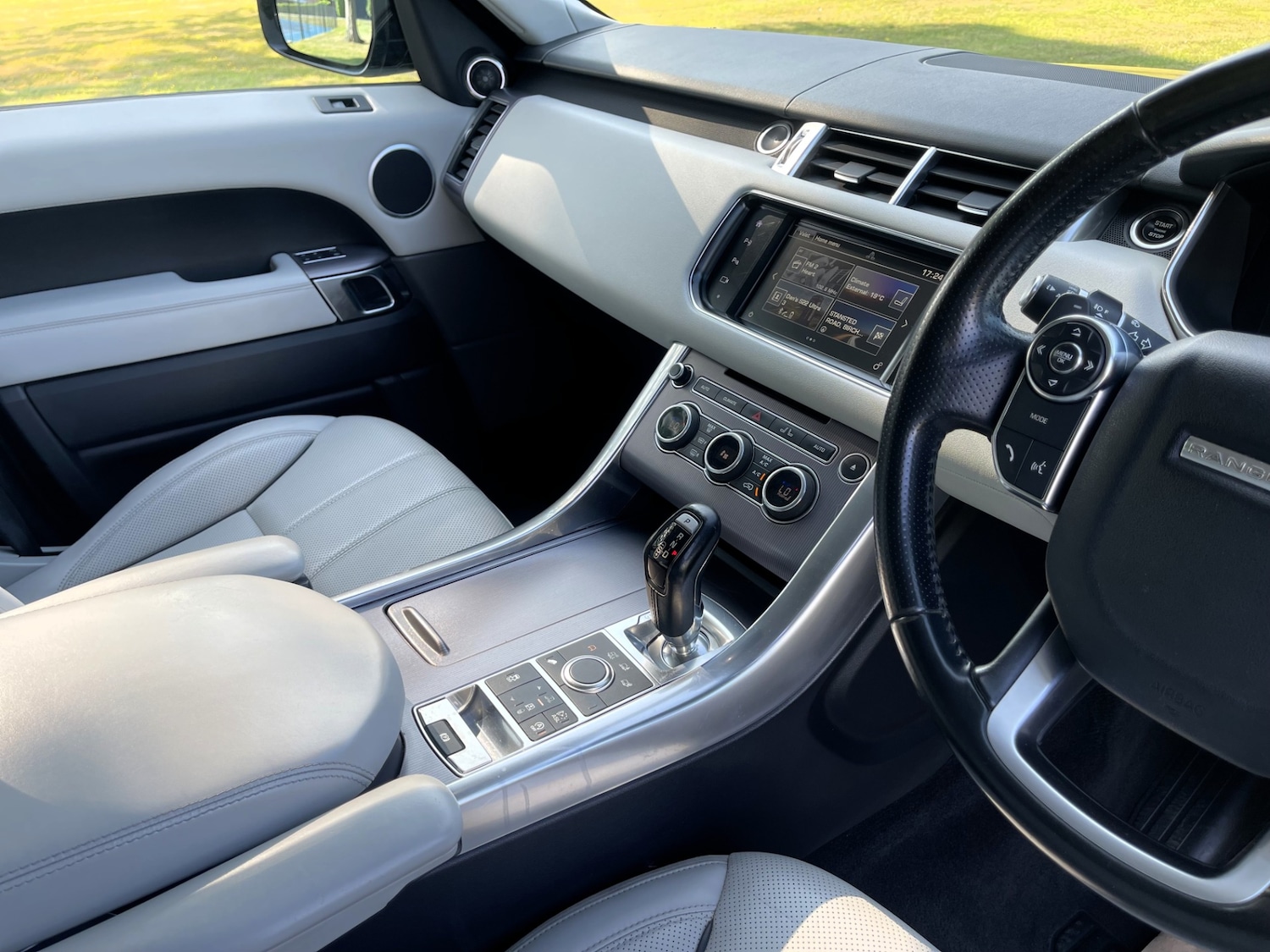 Used Land Rover Range Rover Sport 2015 for sale - 77125820: Photo 23