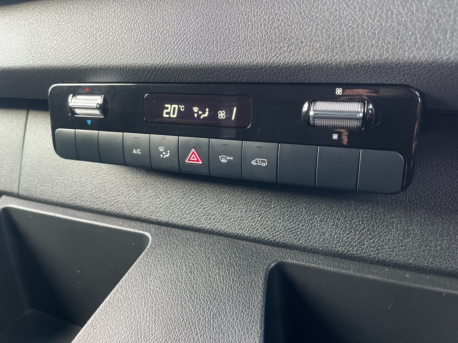 Used Mercedes-Benz Sprinter 2023 for sale - 77114428: Photo 18