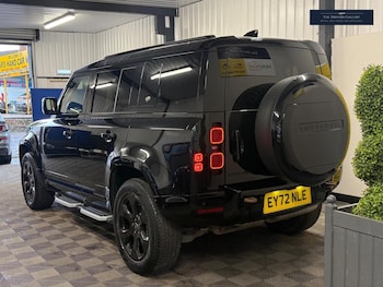 Used Land Rover Defender 110 2022 for sale - 79102180: Photo