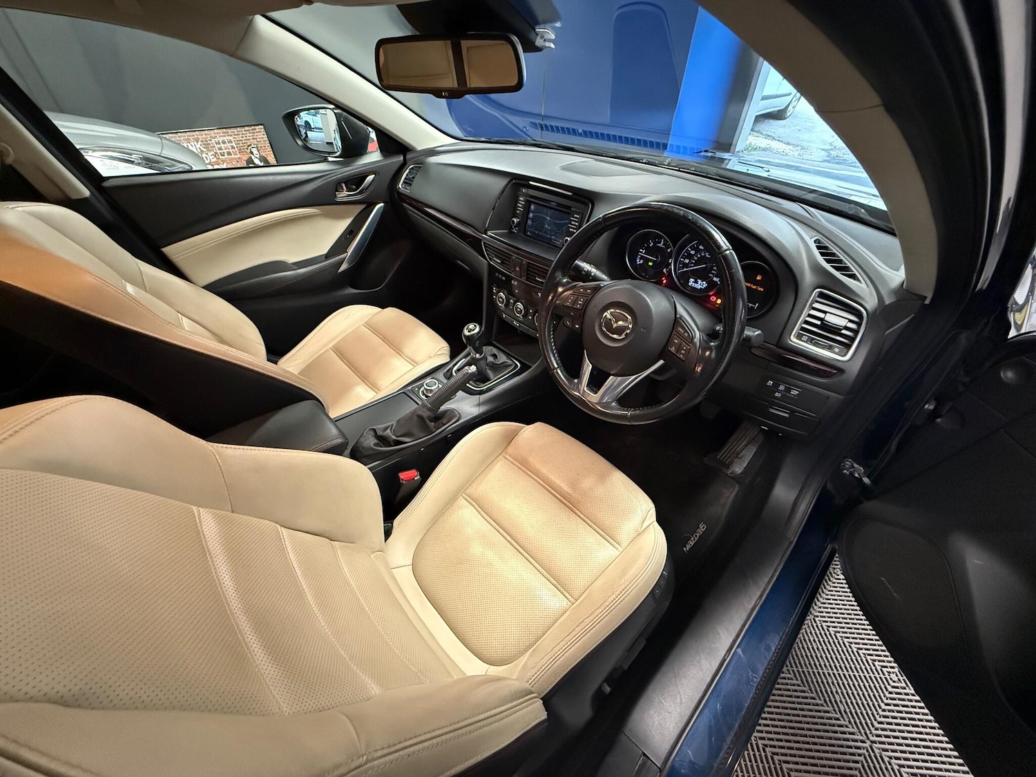 Used Mazda Mazda6 2015 for sale - 76152548: Photo 4