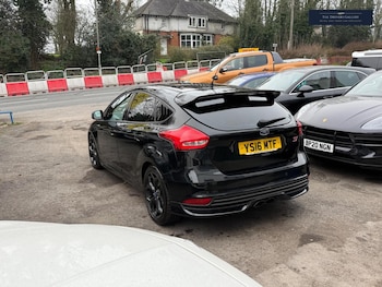 Used Ford Focus 2016 for sale - 79368990: Photo