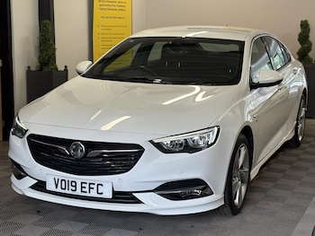 Used Vauxhall Insignia 2019 for sale - 79131481: Photo