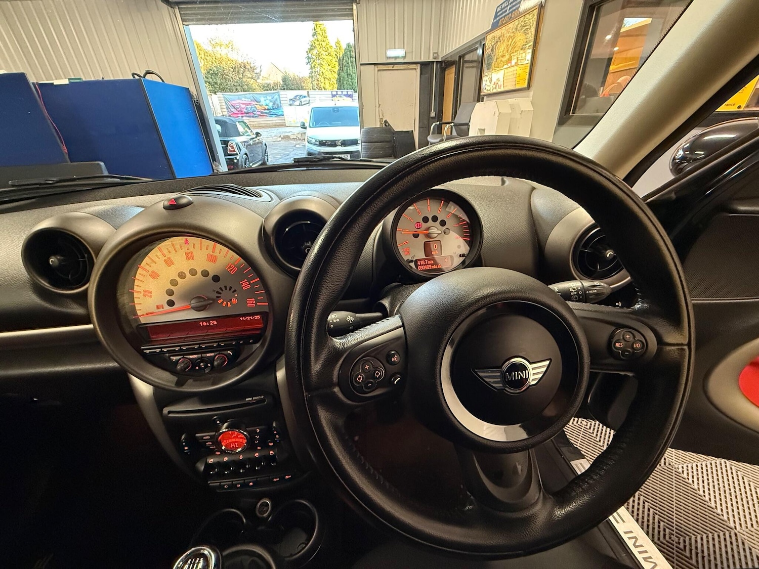 Used MINI Countryman 2011 for sale - 76658032: Photo 7
