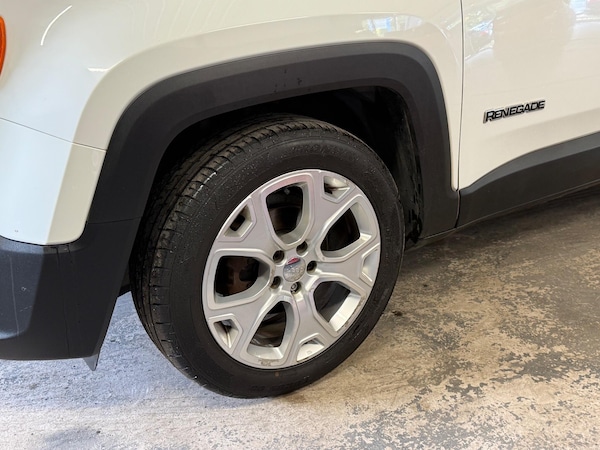 Used Jeep Renegade 2015 for sale - 75857835: Photo 19