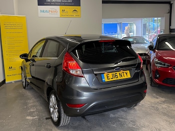 Used Ford Fiesta 2016 for sale - 75677831: Photo