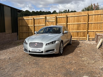 Used Jaguar XF 2014 for sale - 79165586: Photo