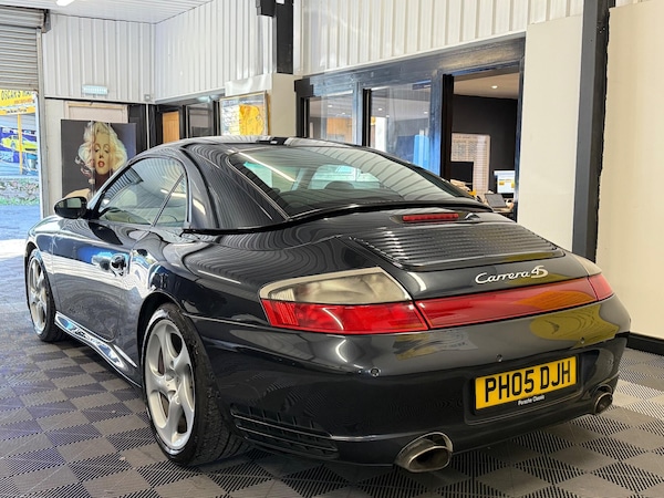 Used Porsche 911 2005 for sale - 76189036: Photo 4