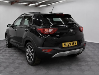 Used Kia Stonic 2019 for sale - 79528148: Photo