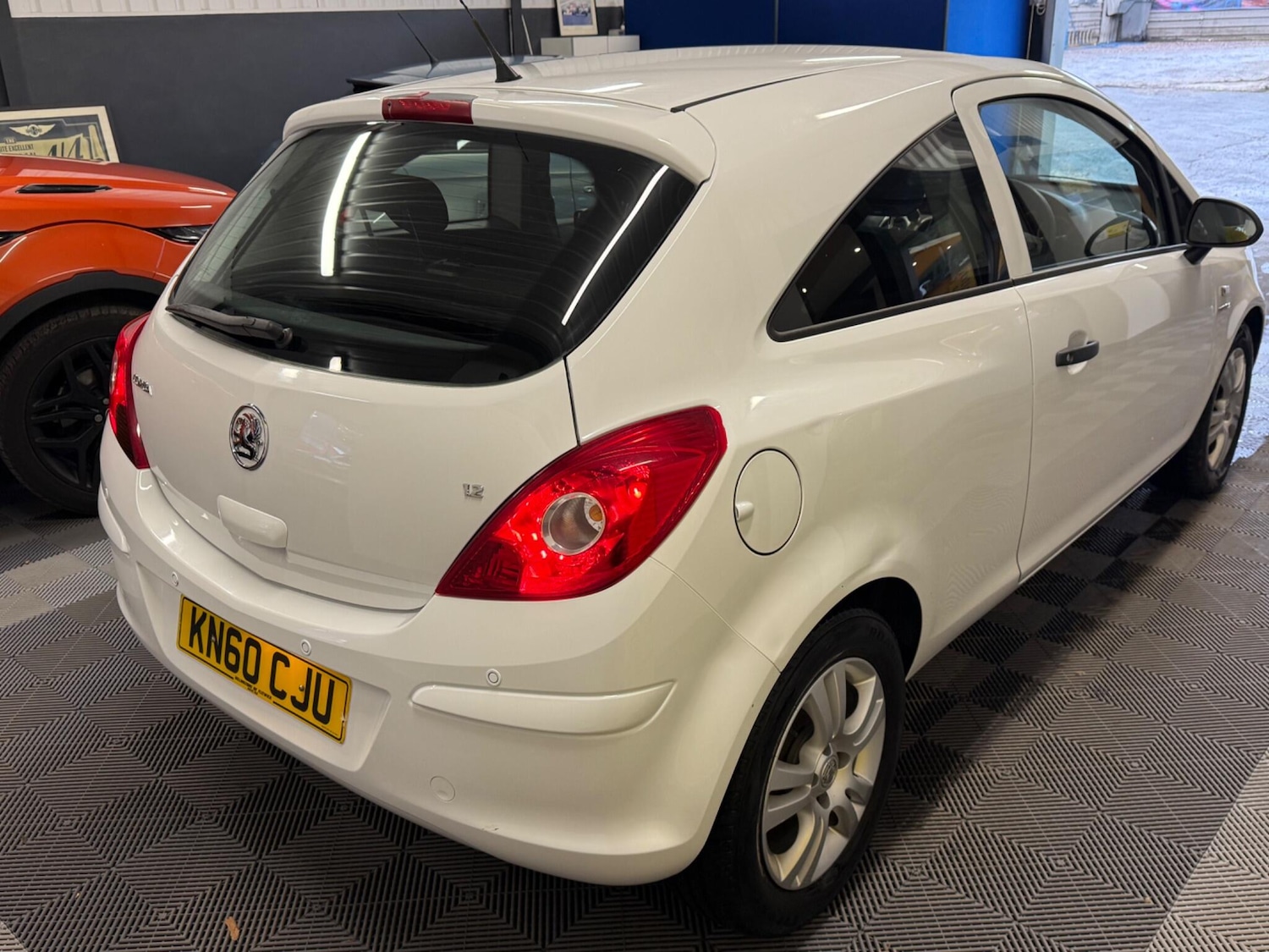 Used Vauxhall Corsa 2010 for sale - 76432327: Photo 13