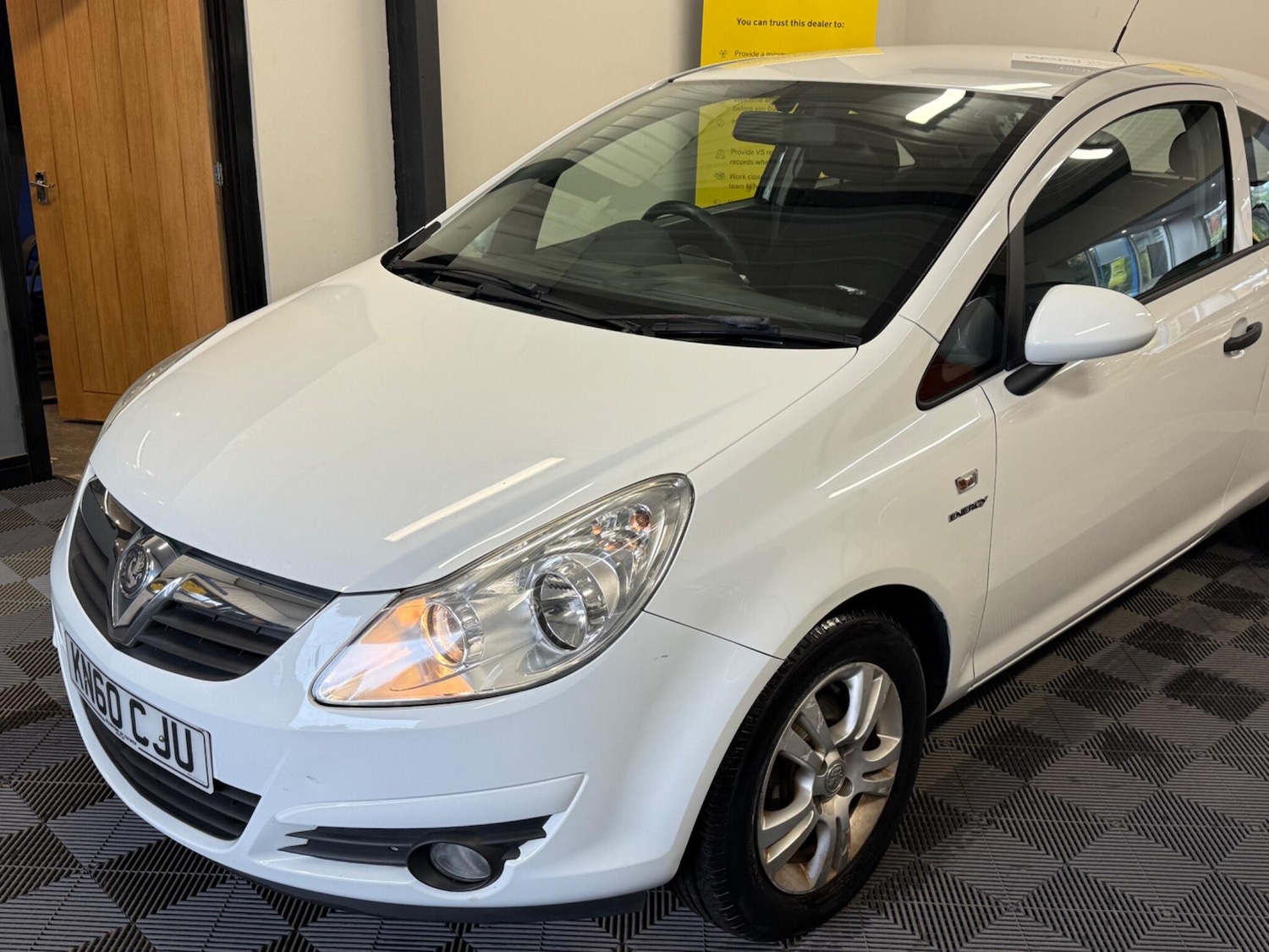 Used Vauxhall Corsa 2010 for sale - 76432327: Photo 7