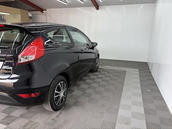 Used Ford Fiesta 2015 for sale - 79596644: Photo