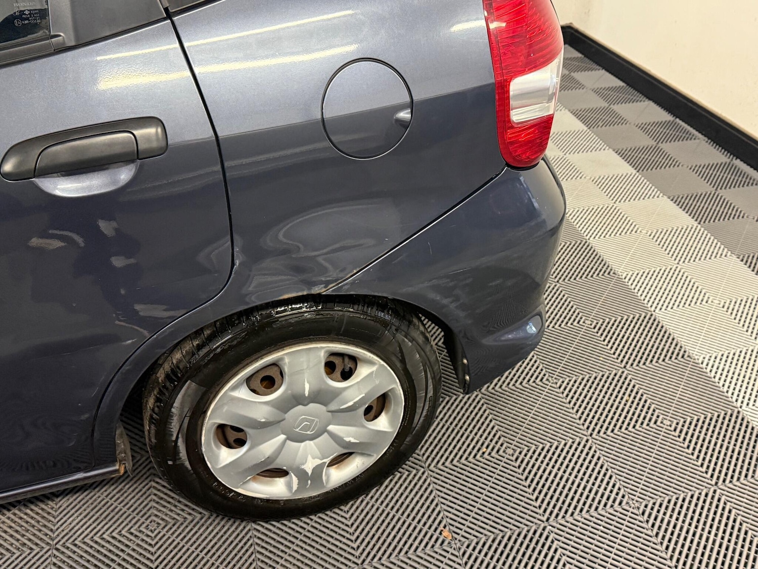 Used Honda Jazz 2007 for sale - 76199845: Photo 15