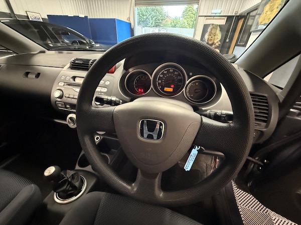 Used Honda Jazz 2007 for sale - 76199845: Photo 7