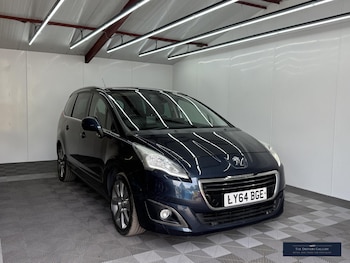 Used Peugeot 5008 2014 for sale - 79283242: Photo