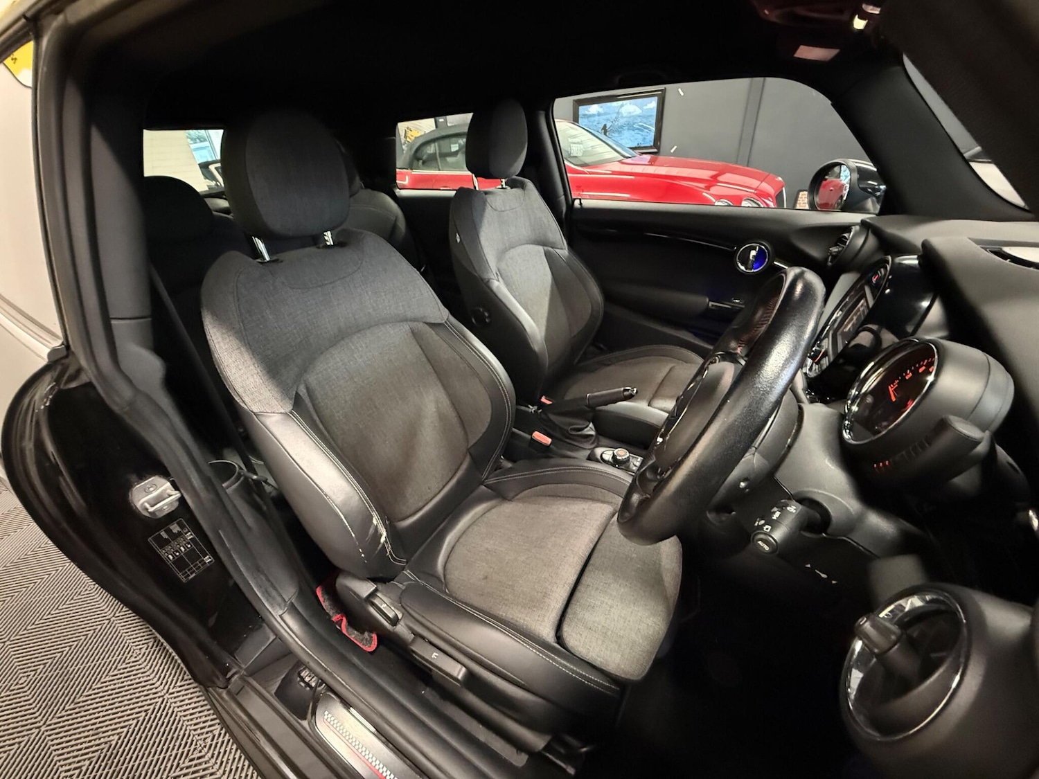 Used MINI Hatch 2015 for sale - 76109679: Photo 11