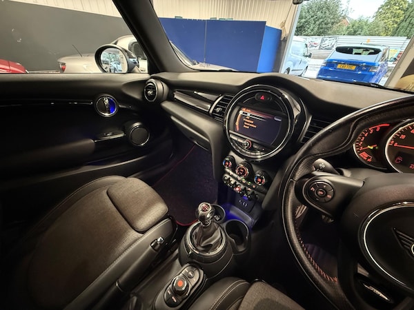 Used MINI Hatch 2015 for sale - 76109679: Photo 23
