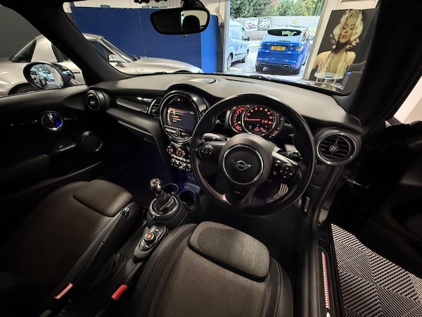 Used MINI Hatch 2015 for sale - 76109679: Photo 27