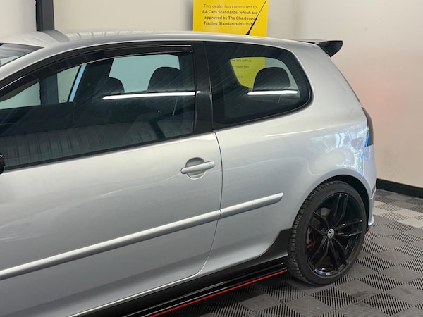 Used Volkswagen Golf 2005 for sale - 76189884: Photo 9