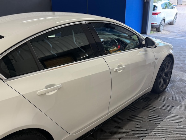 Used Vauxhall Insignia 2010 for sale - 76059541: Photo 13