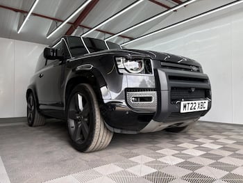 Used Land Rover Defender 90 2022 for sale - 79775857: Photo
