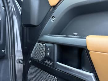Used Land Rover Defender 90 2022 for sale - 79775857: Photo