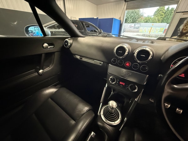 Used Audi TT 2002 for sale - 76199739: Photo 10