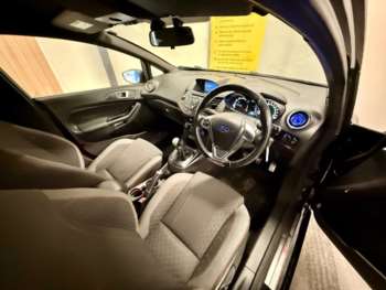 Used Ford Fiesta 2017 for sale - 74738326: Photo
