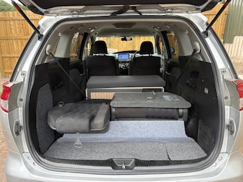 Used Toyota Estima 2009 for sale - 79383635: Photo