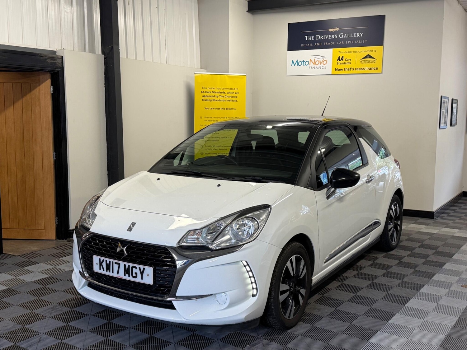 Used DS Automobiles DS 3 2017 for sale - 76175608: Photo 2