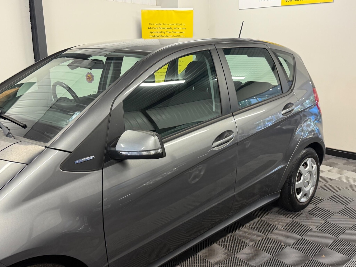 Used Mercedes-Benz A-Class 2009 for sale - 76200943: Photo 7