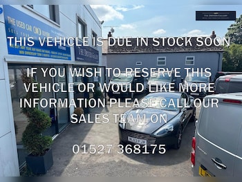 Used Chrysler Grand Voyager 2014 for sale - 79102140: Photo