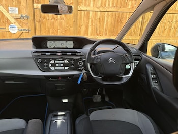 Used Citroen C4 Picasso 2014 for sale - 79102146: Photo