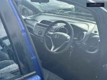 Used Honda Jazz 2009 for sale - 79102173: Photo