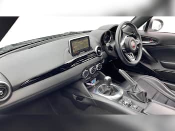 Used Fiat 124 Spider 2016 for sale - 79846172: Photo