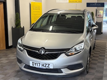 Used Vauxhall Zafira Tourer 2017 for sale - 79102161: Photo