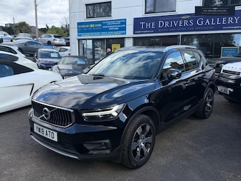 Used Volvo XC40 2018 for sale - 79536228: Photo