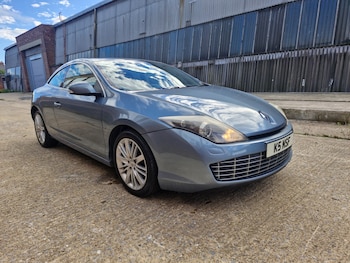 Renault Laguna feature image 1