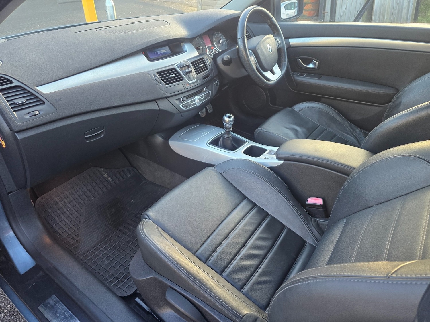 Used Renault Laguna 2009 for sale - 77555671: Photo 10