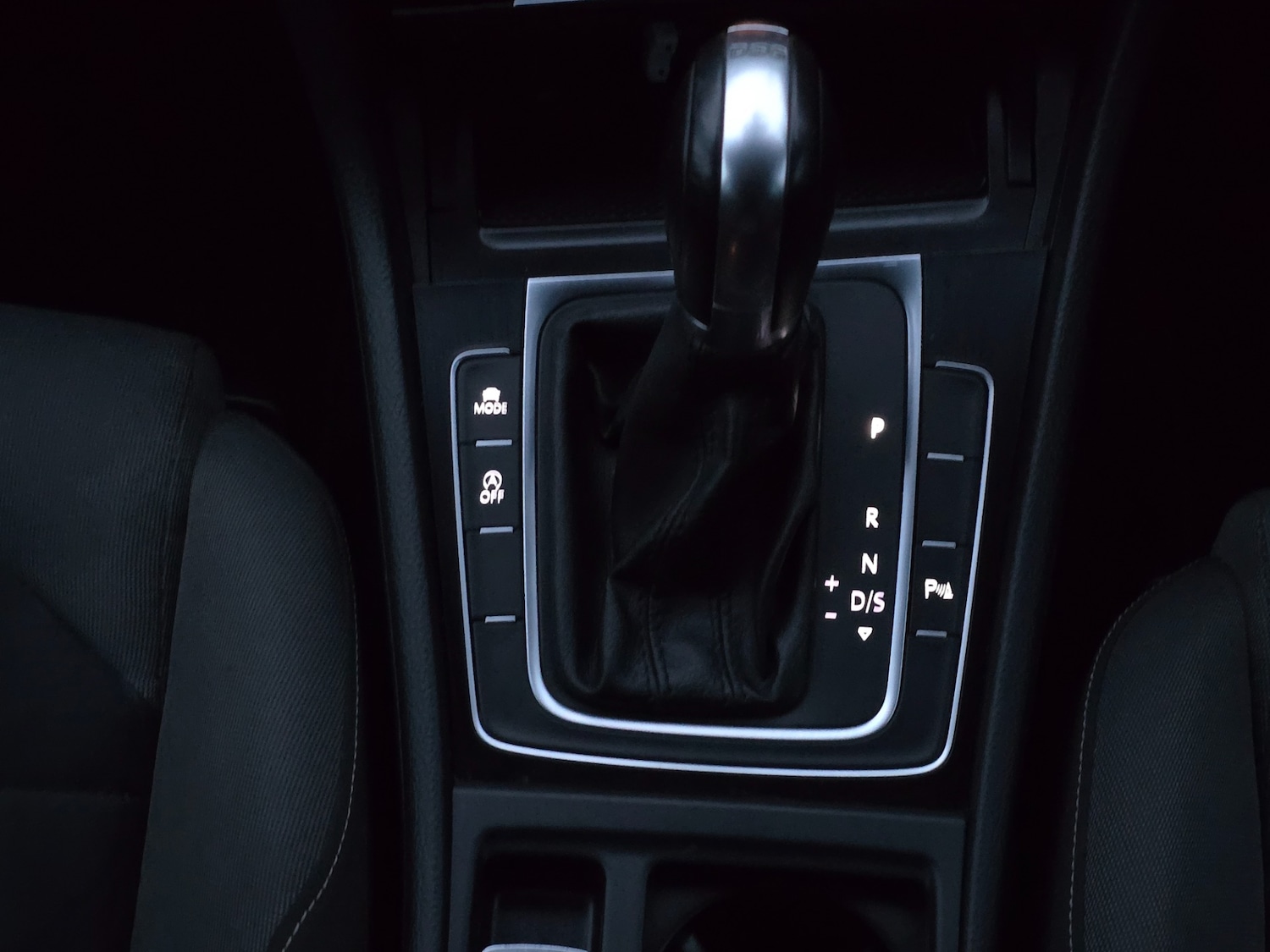 Used Volkswagen Golf 2015 for sale - 76821449: Photo 8