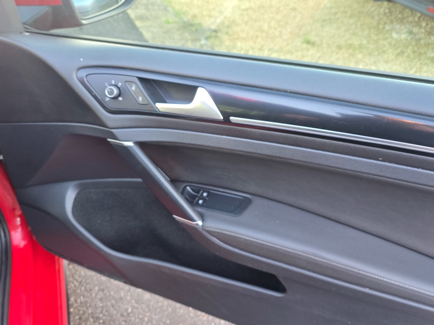 Used Volkswagen Golf 2014 for sale - 76693877: Photo 6