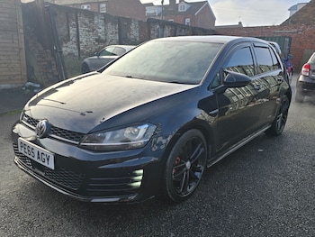 Used Volkswagen Golf 2015 for sale - 77363214: Photo
